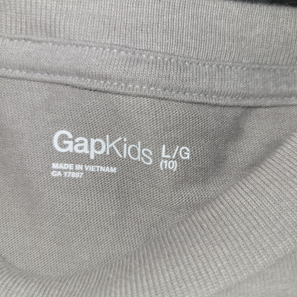 🛍GAP Grey New No Tags Only Size Strip Long Sleeve T Shirt Boys Size 10 - Picture 3 of 4